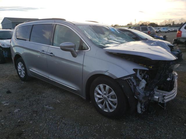 2C4RC1BG7HR720055 | 2017 Chrysler pacifica touring l