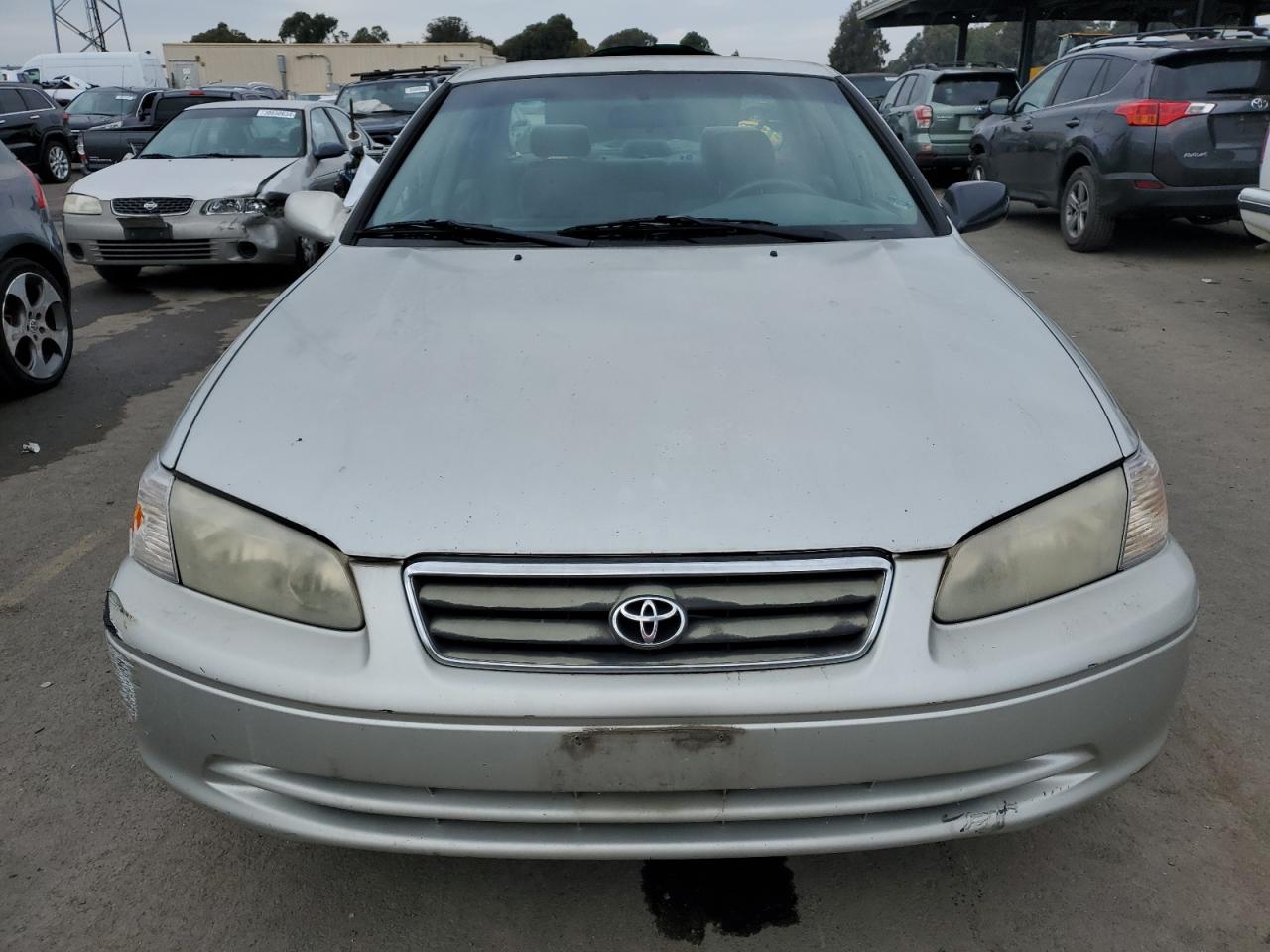 4T1BF22K61U116195 2001 Toyota Camry Le