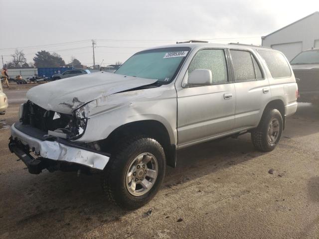 VIN 3KPC24A69NE175752 2002 TOYOTA 4RUNNER no.1