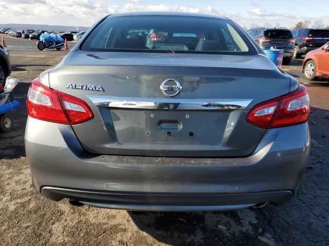 2017 Nissan Altima - Image 6