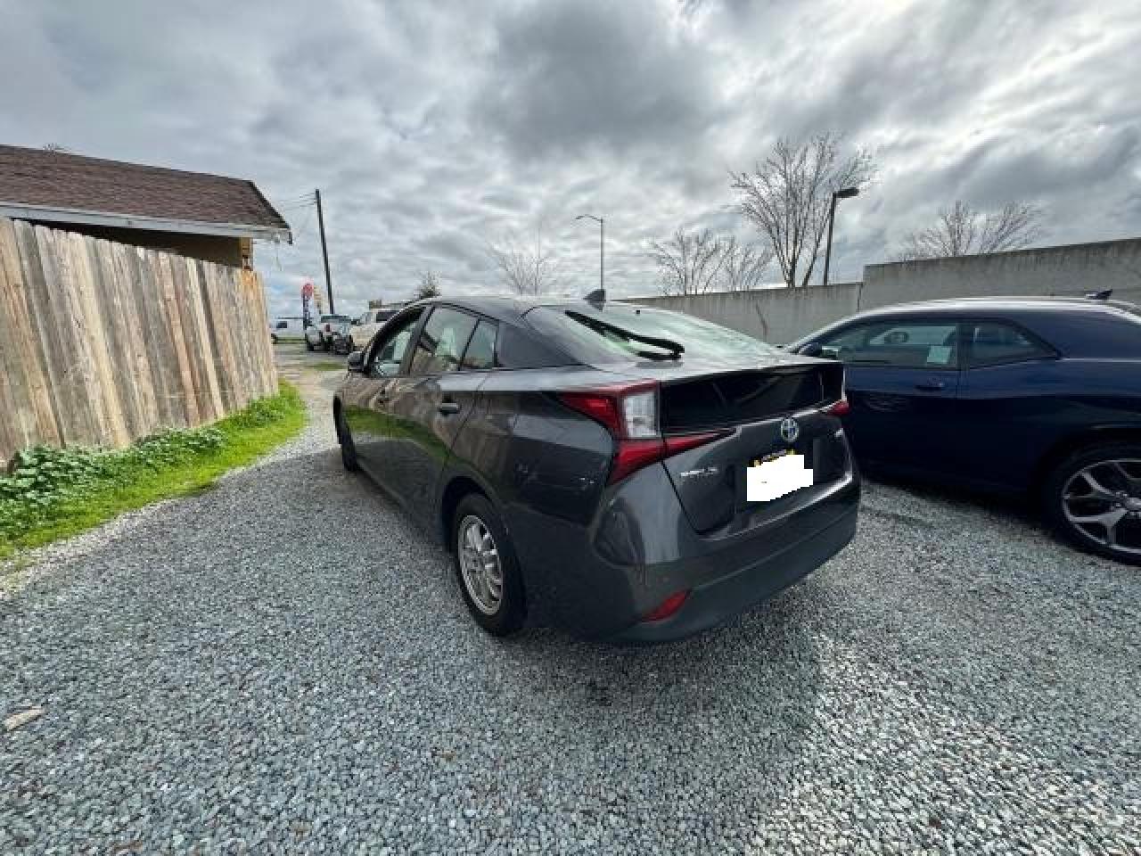 JTDKARFU7K3081696 2019 Toyota Prius