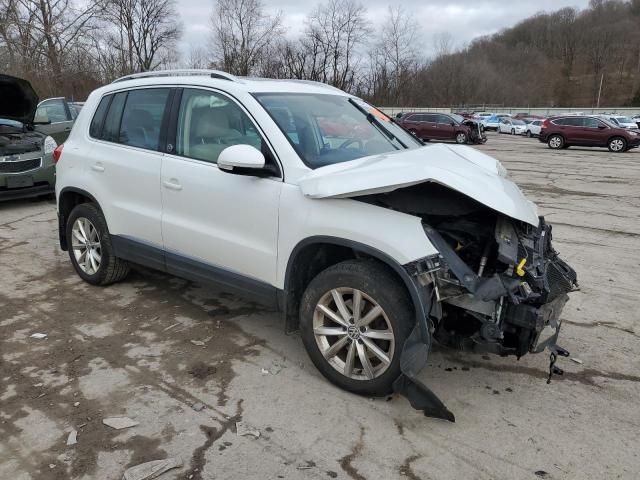 2017 VOLKSWAGEN TIGUAN WOL - WVGSV7AX6HW503907