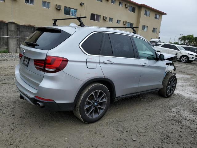 5UXKR0C32H0X78847 2017 BMW X5, photo no. 3