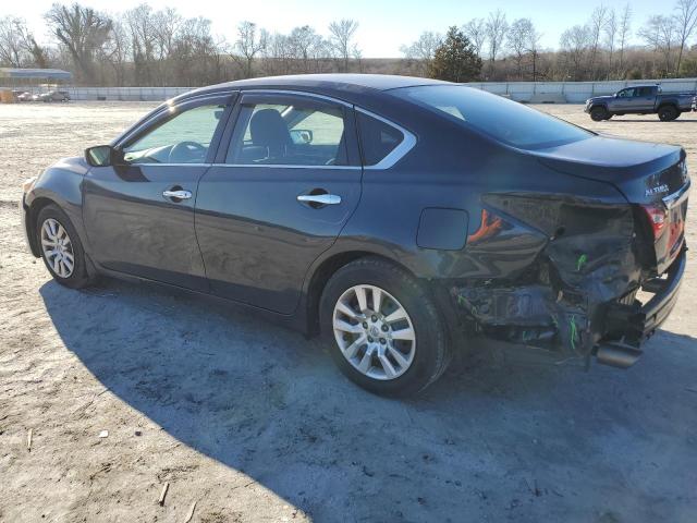 2017 Nissan Altima - Image 2