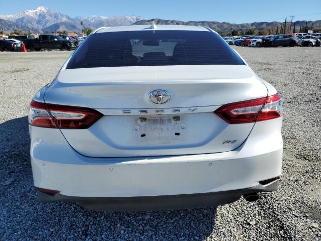 2018 TOYOTA CAMRY L - 4T1B11HK3JU075167