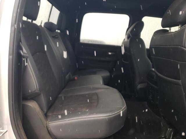2017 RAM 1500 1C6RR7YT8HS756140