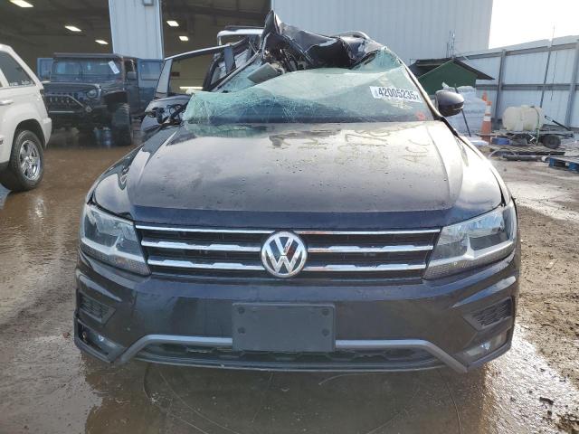 2018 VOLKSWAGEN TIGUAN SE - 3VV2B7AXXJM041405