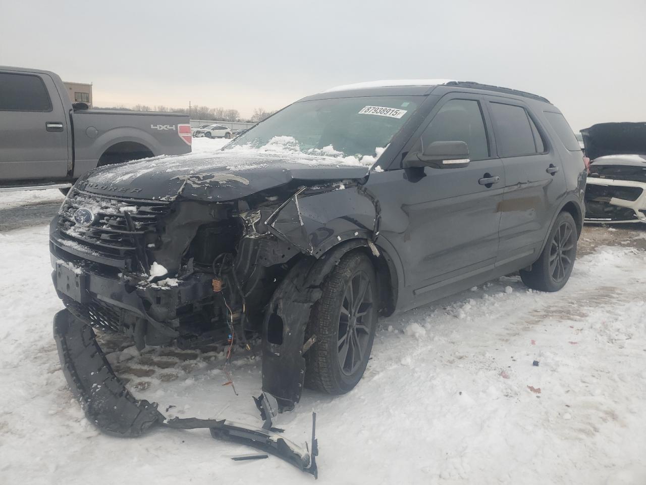 FORD EXPLORER 2017