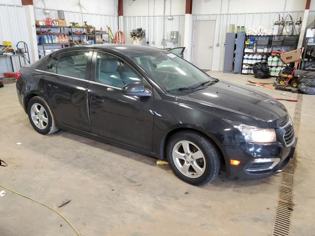 VIN 1G1PC5SBXF7185572 2015 CHEVROLET CRUZE no.4