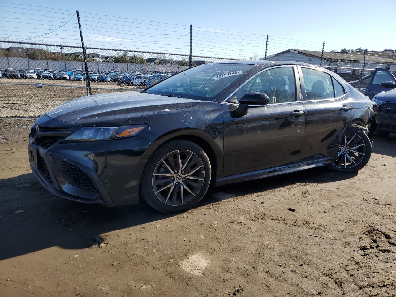 TOYOTA CAMRY SE NIGHT SHADE