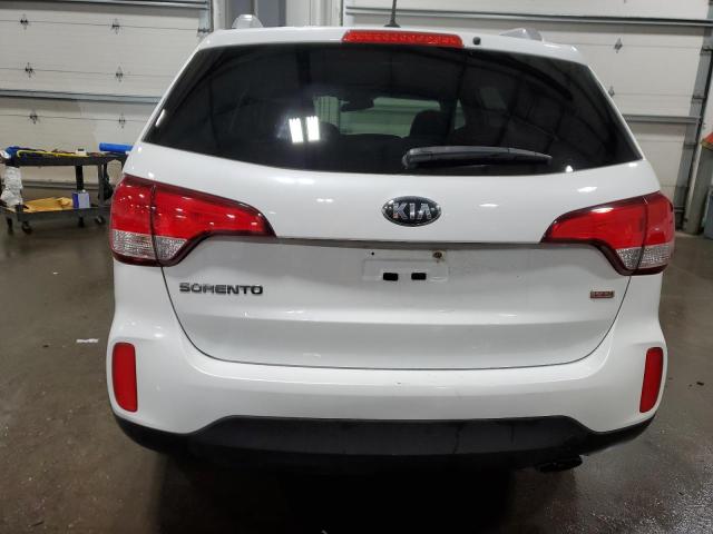 2015 KIA SORENTO LX - 5XYKTDA75FG581078