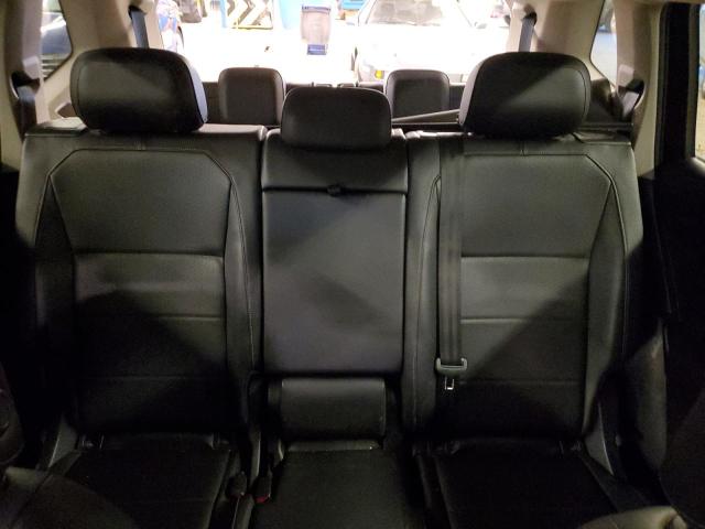 2018 VOLKSWAGEN TIGUAN SE - 3VV3B7AX1JM087659