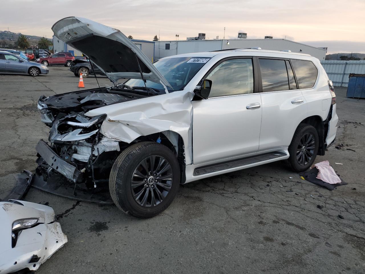 JTJGM7BX0P5361115 LEXUS GX 460 LUX 2023