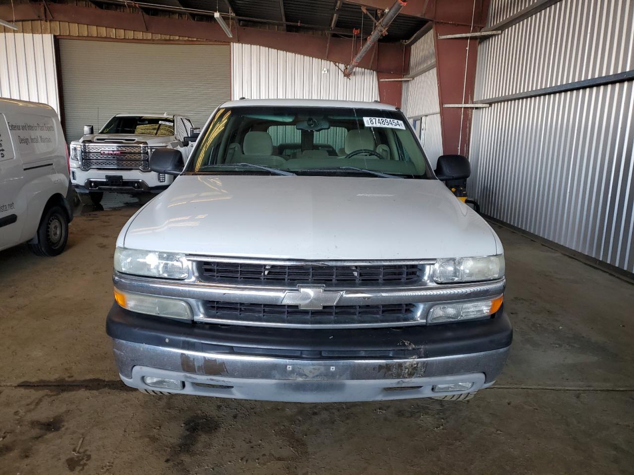 Lot #3050426917 2003 CHEVROLET SUBURBAN C