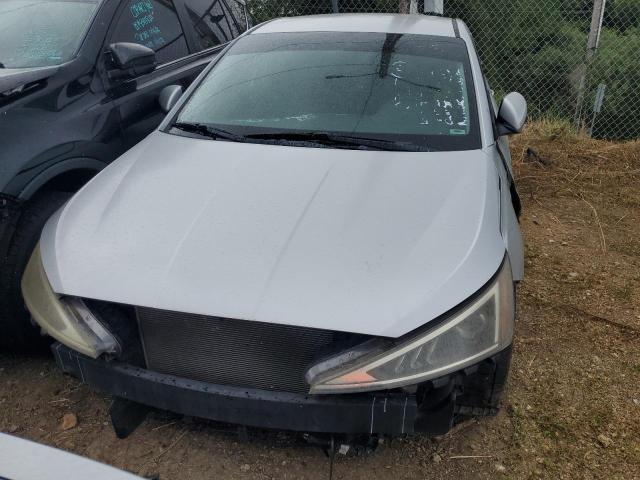 2019 HYUNDAI ELANTRA SE - KMHD74LF4KU840259