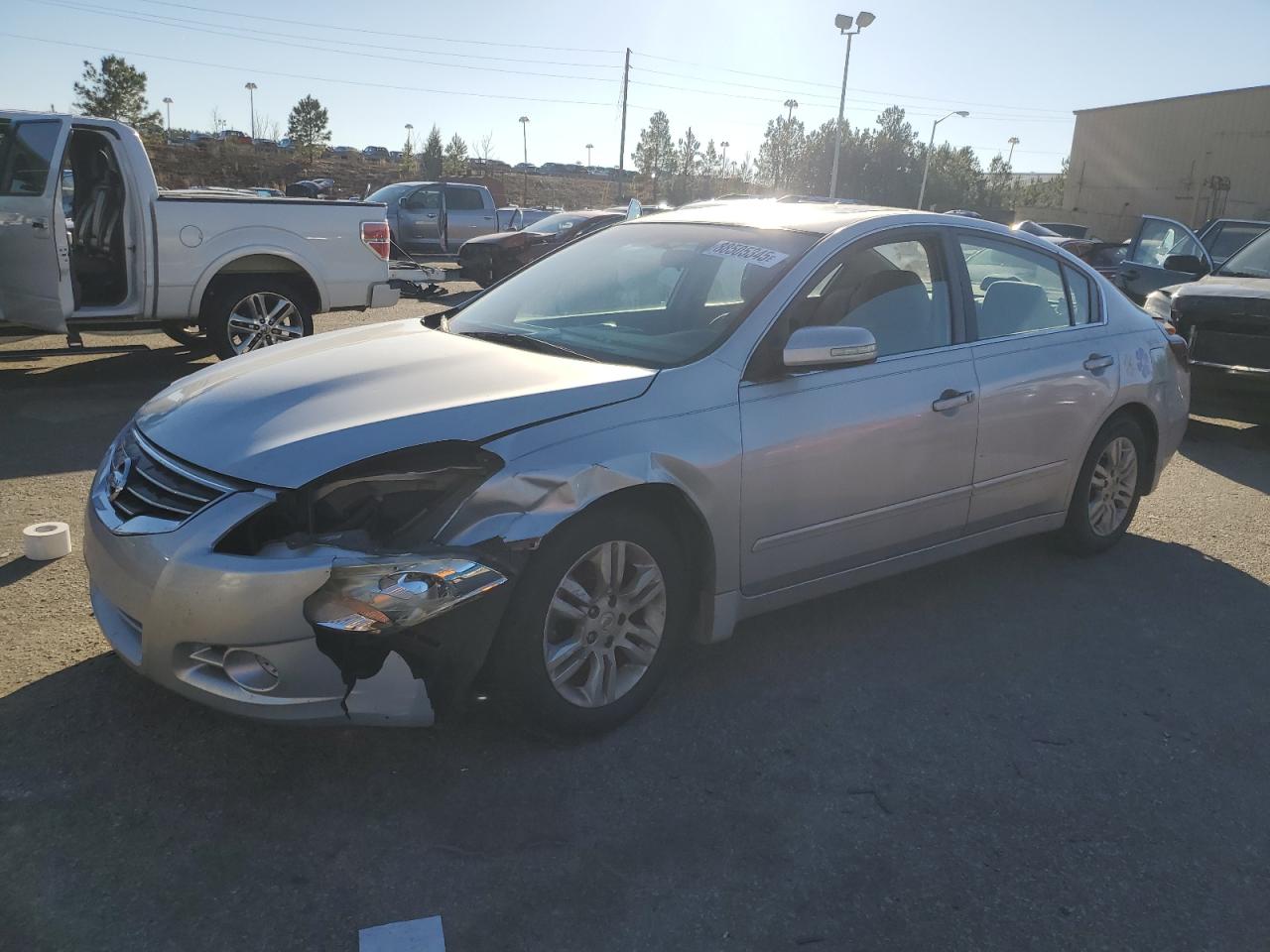  Salvage Nissan Altima