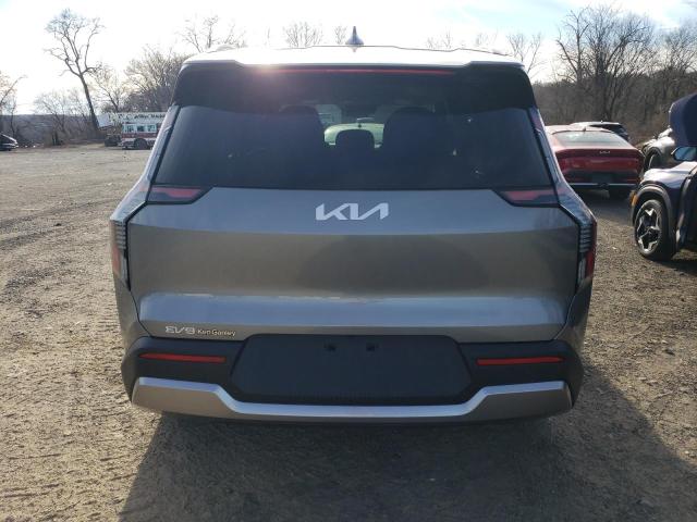 2024 KIA EV9 WIND KNDAFFS58R6033417