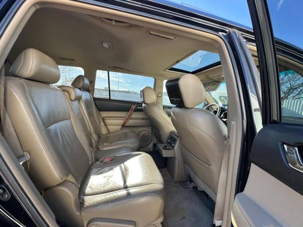 Lot #3043161735 2010 TOYOTA HIGHLANDER