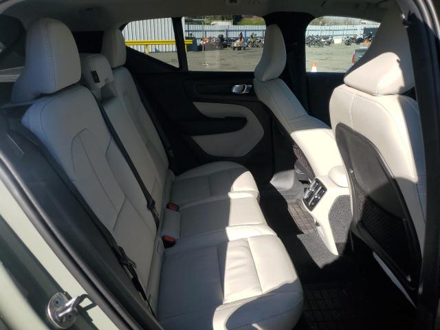 2024 VOLVO XC40 PLUS YV4L12UL7R2372833