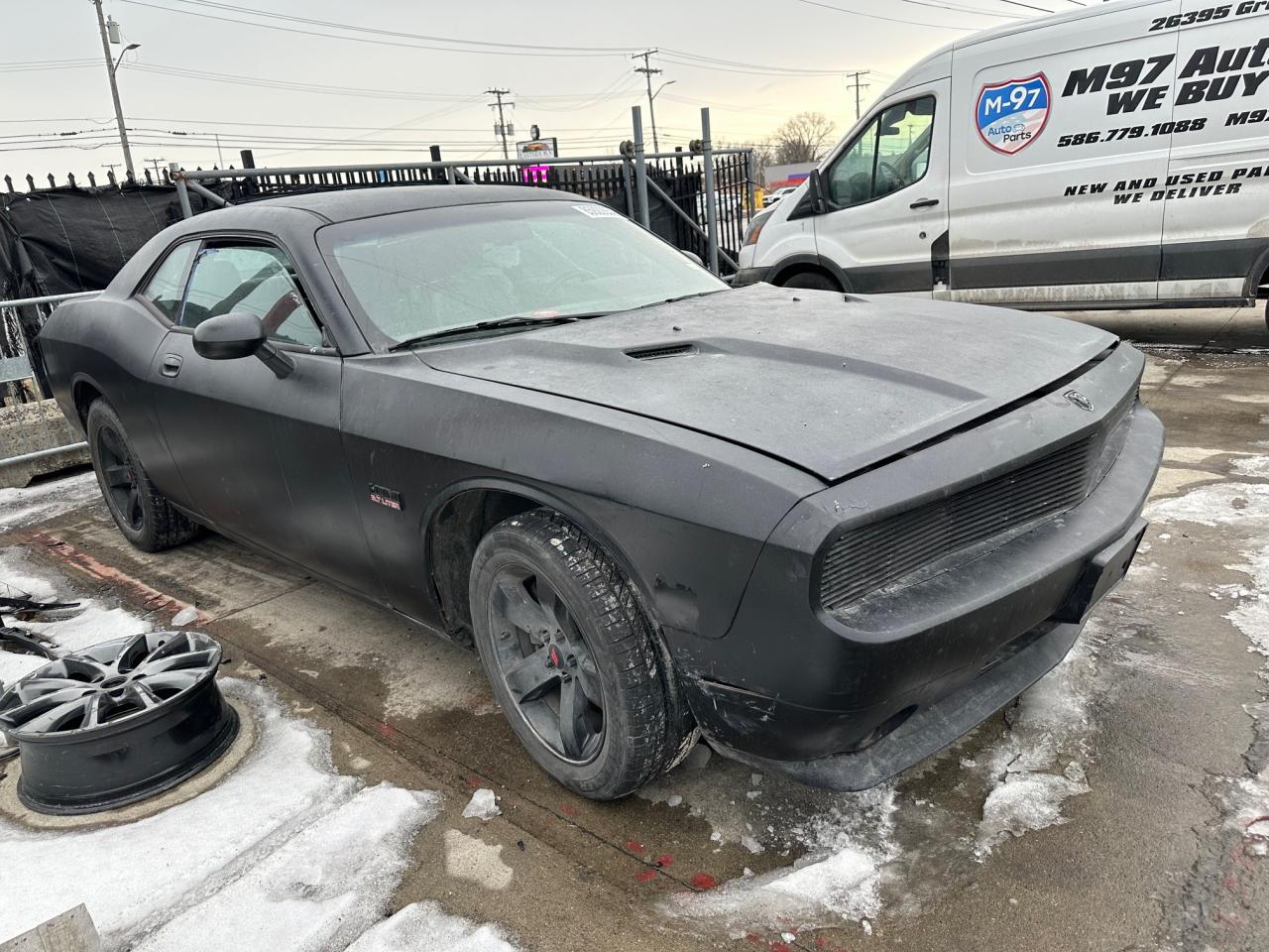  Salvage Dodge Challenger