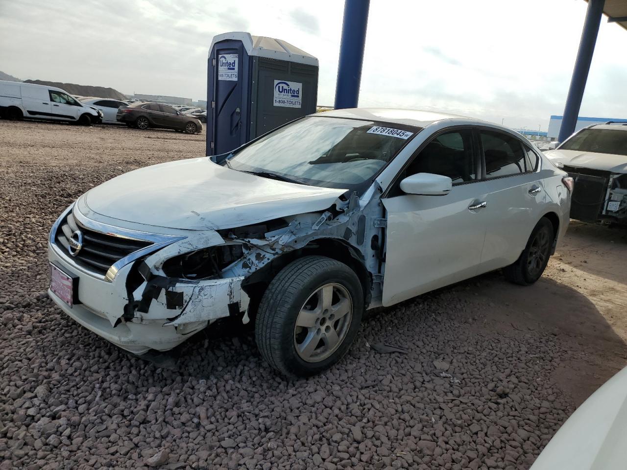  Salvage Nissan Altima