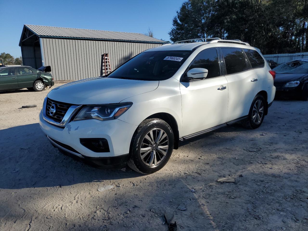  Salvage Nissan Pathfinder