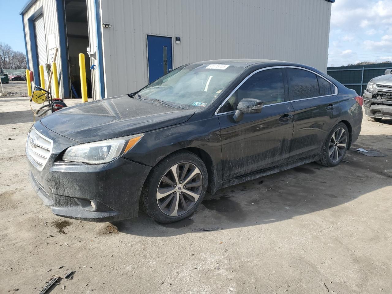  Salvage Subaru Legacy