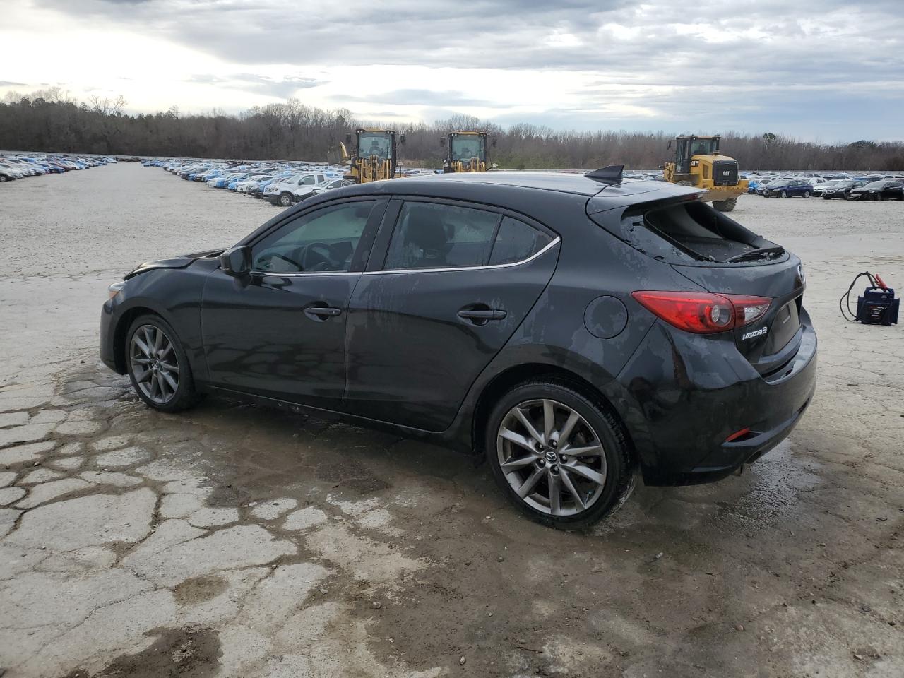 MAZDA 3 TOURING