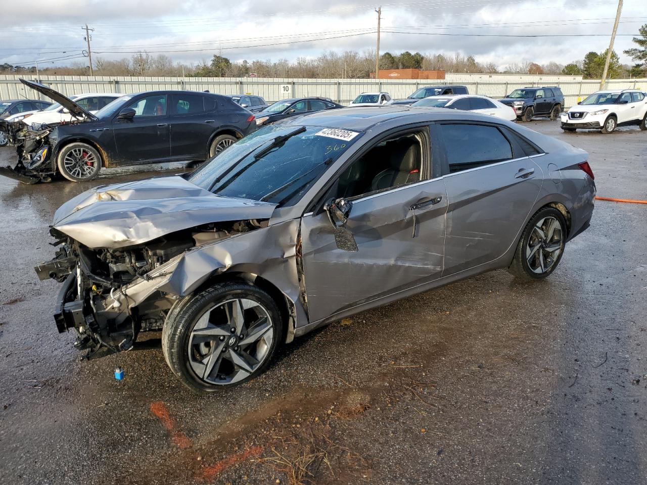 HYUNDAI ELANTRA LIMITED