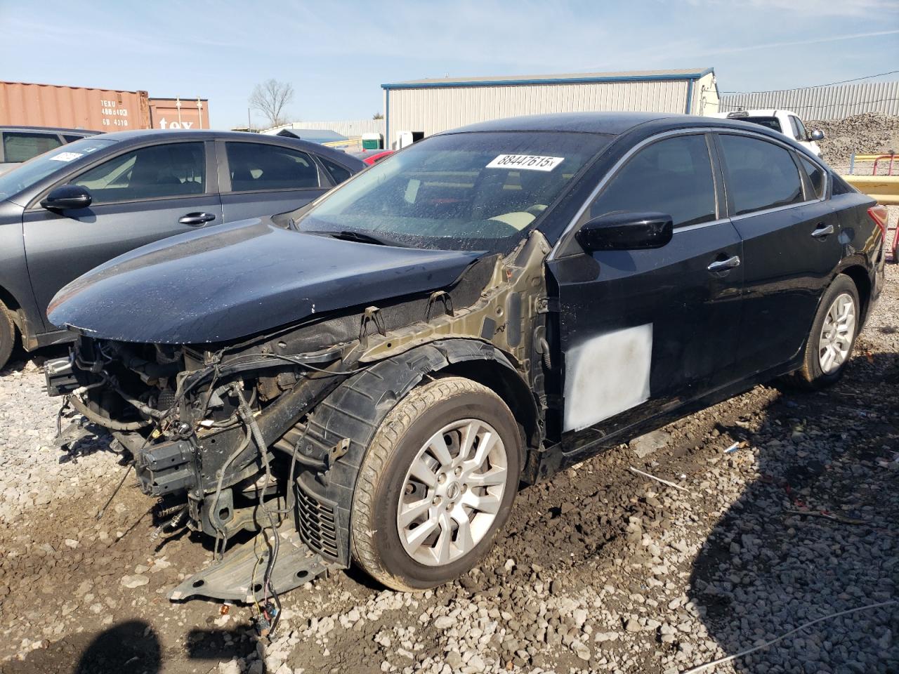  Salvage Nissan Altima