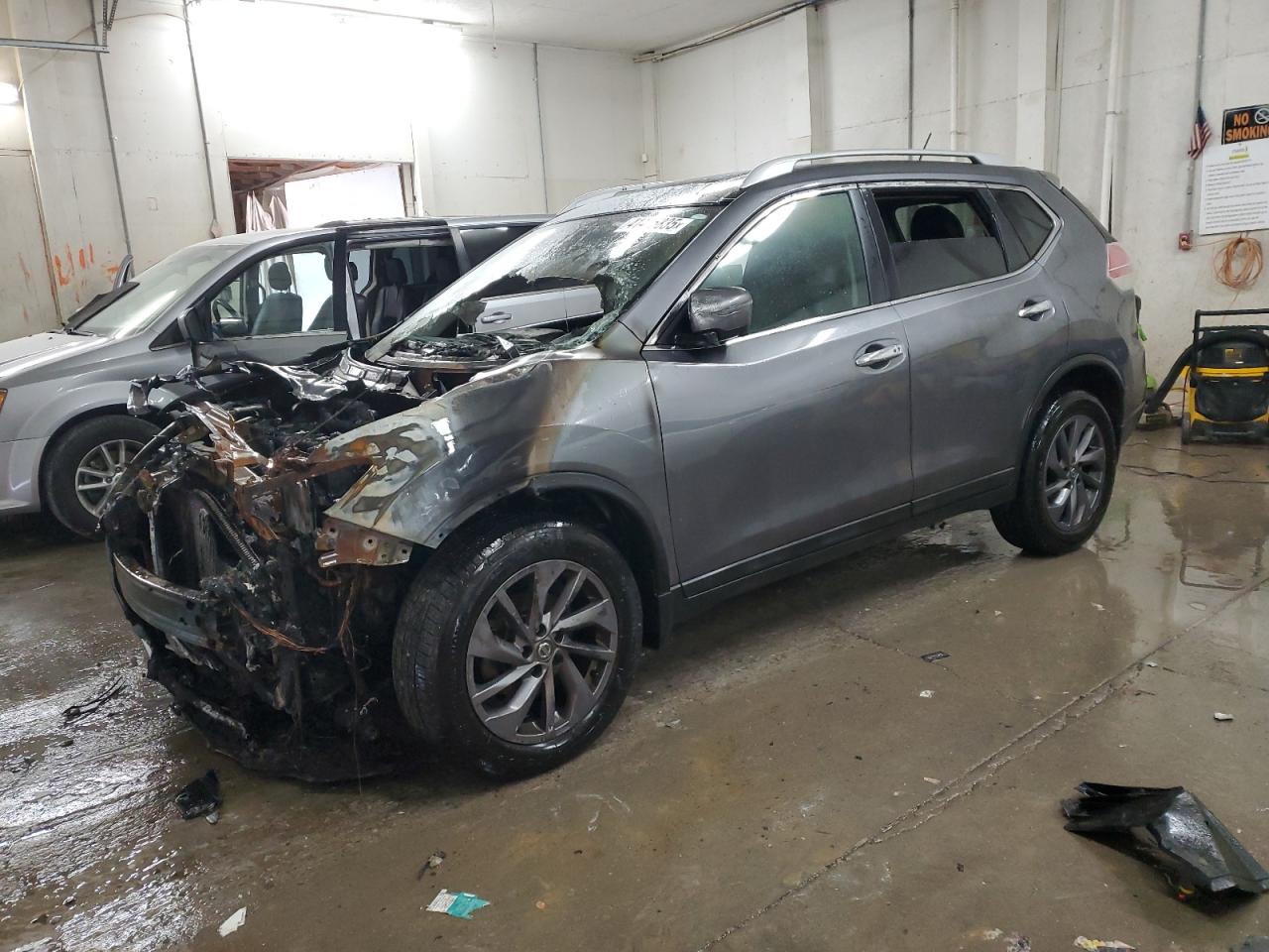 NISSAN ROGUE S