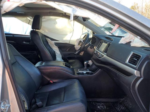 2017 TOYOTA HIGHLANDER - 5TDJZRFH9HS376135