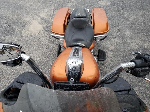 2015 HARLEY-DAVIDSON FLTRXS ROA - 1HD1KTM12FB641861