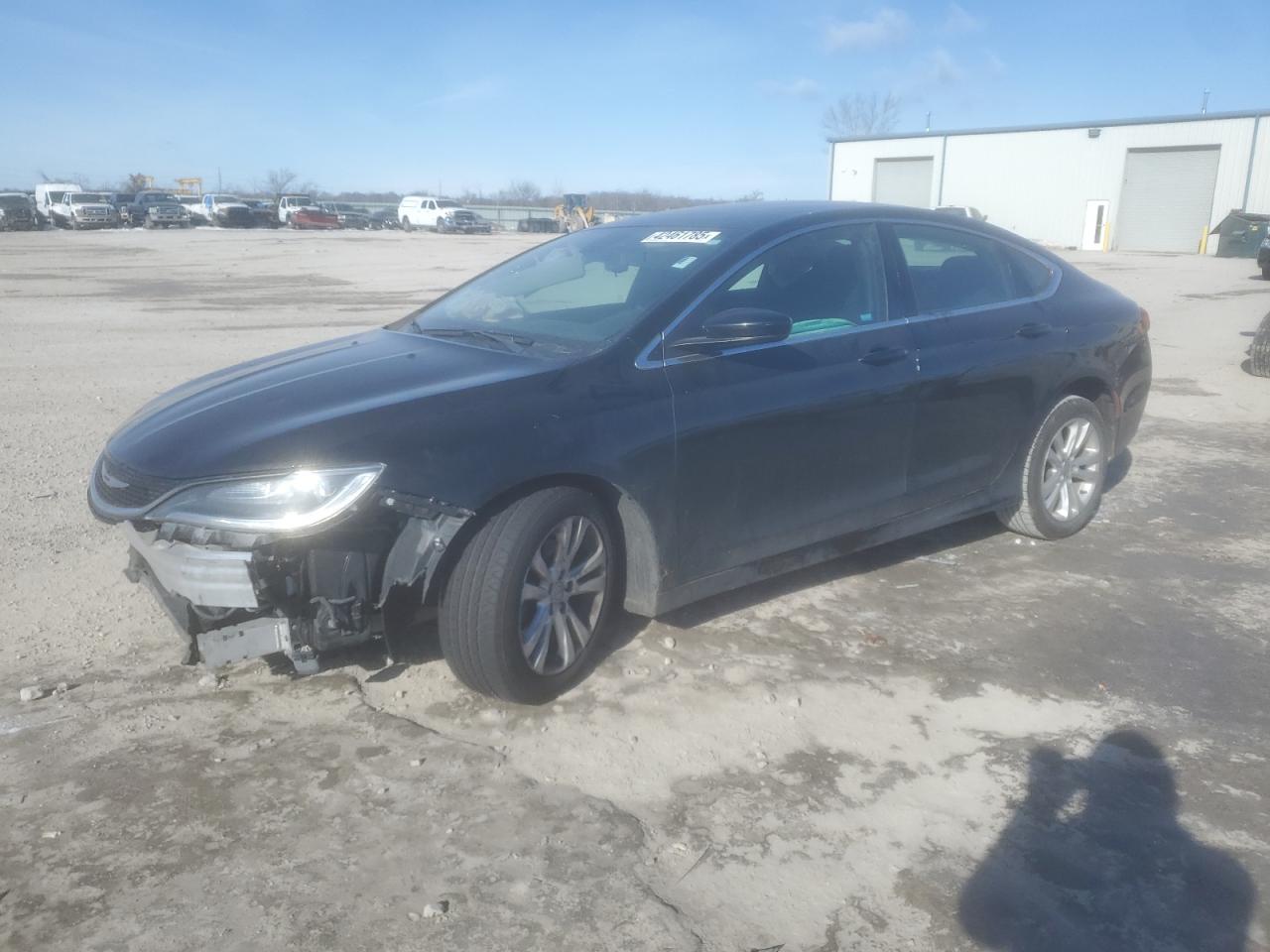  Salvage Chrysler 200