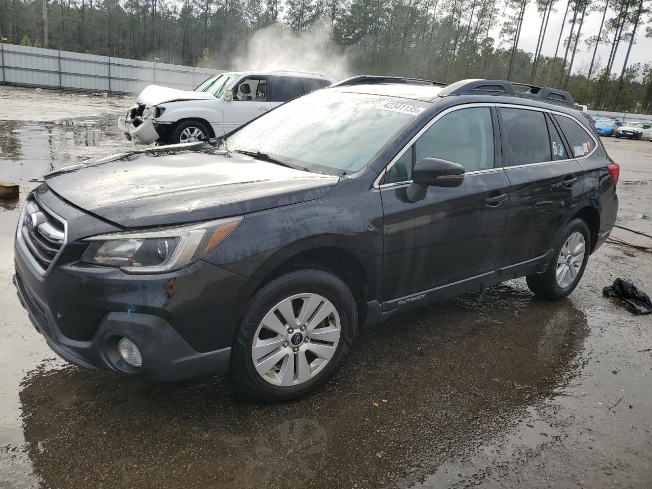  Salvage Subaru Outback