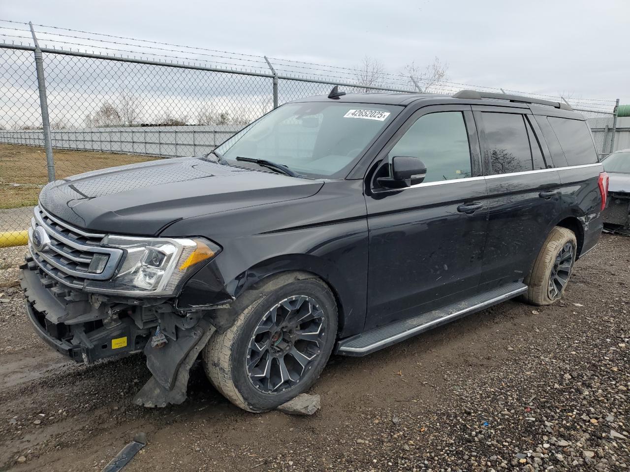  Salvage Ford Expedition