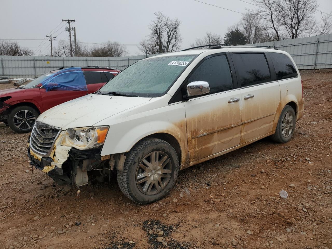 CHRYSLER TOWN & COUNTRY LIMITED