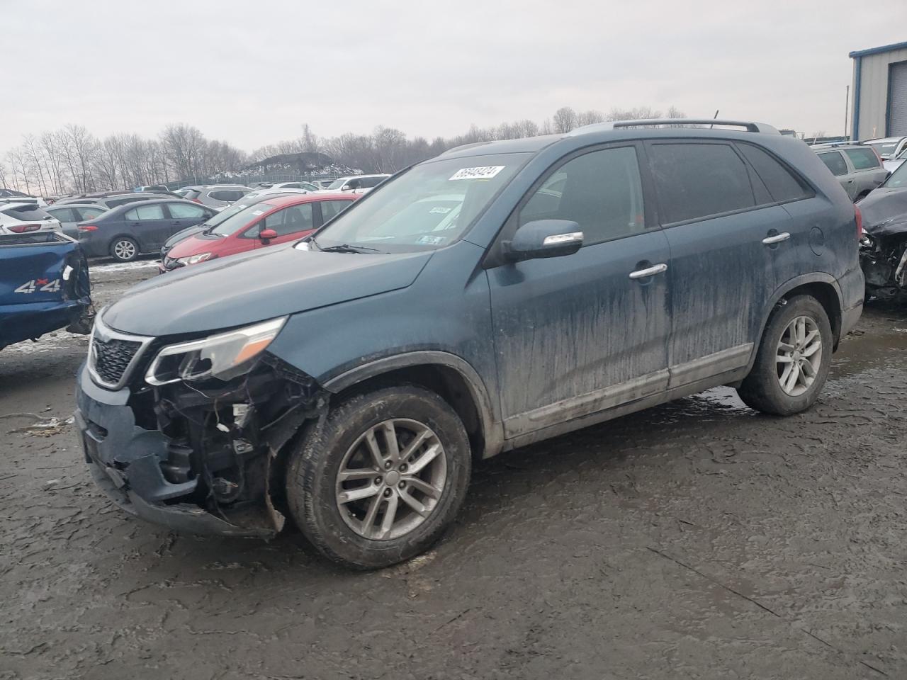  Salvage Kia Sorento