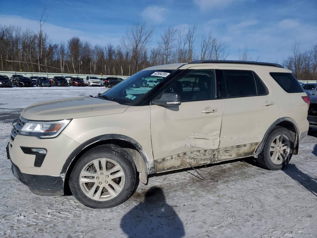  Salvage Ford Explorer