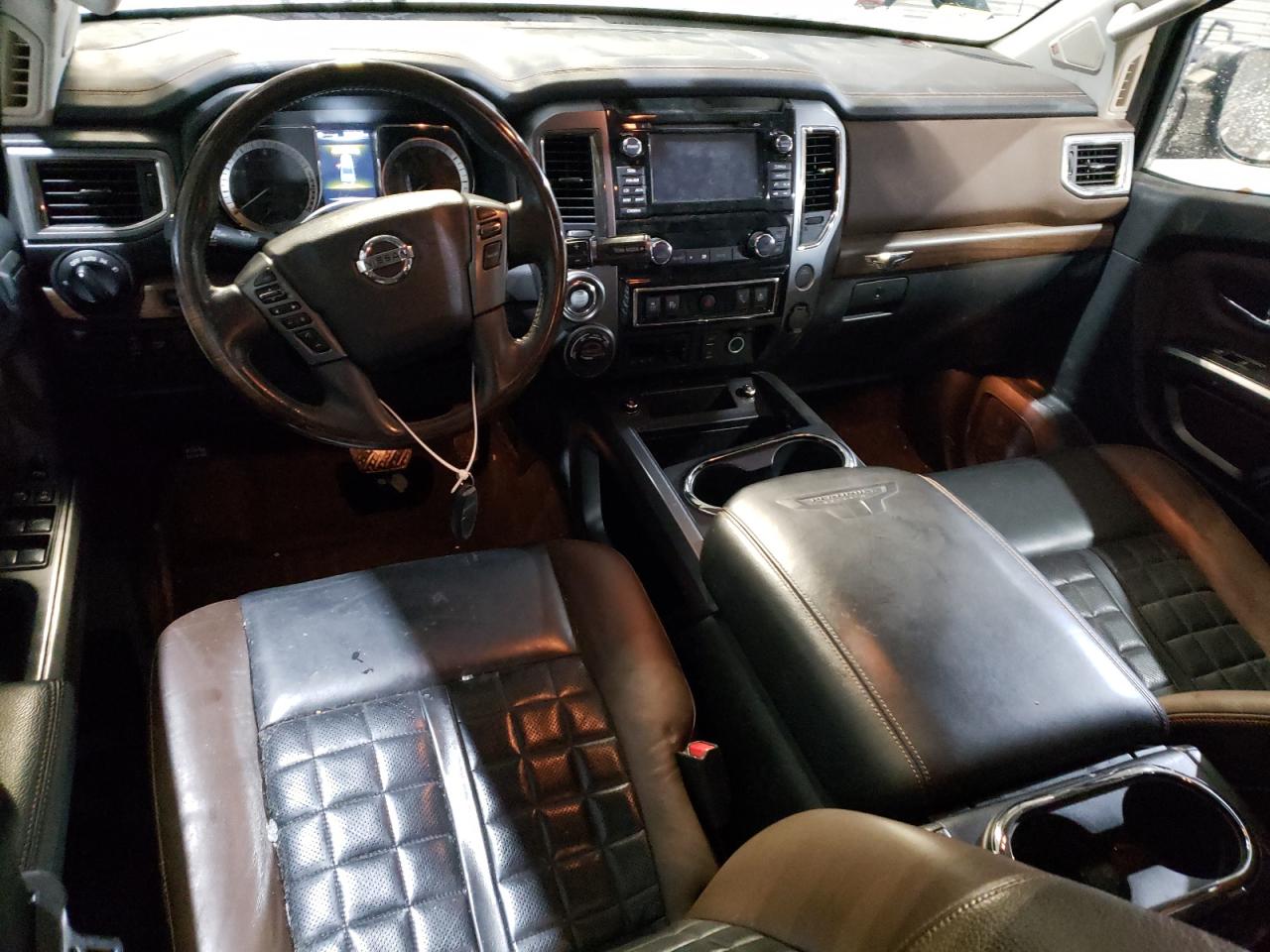 Lot #3253821573 2017 NISSAN TITAN SV