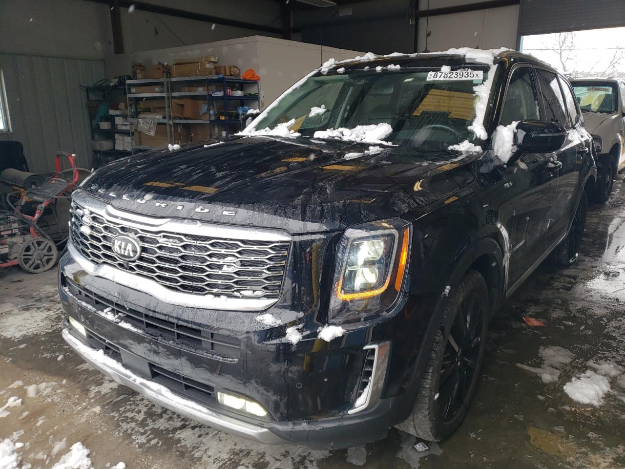  Salvage Kia Telluride