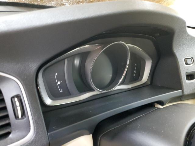 2015 VOLVO V60 PREMIE YV140MEB3F1207725