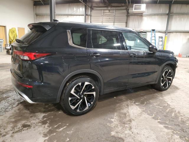 MITSUBISHI OUTLANDER 2022 black  gas JA4J4VA80NZ015623 photo #4