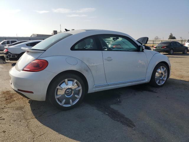 2016 VOLKSWAGEN BEETLE SE 3VWJ17AT2GM635728
