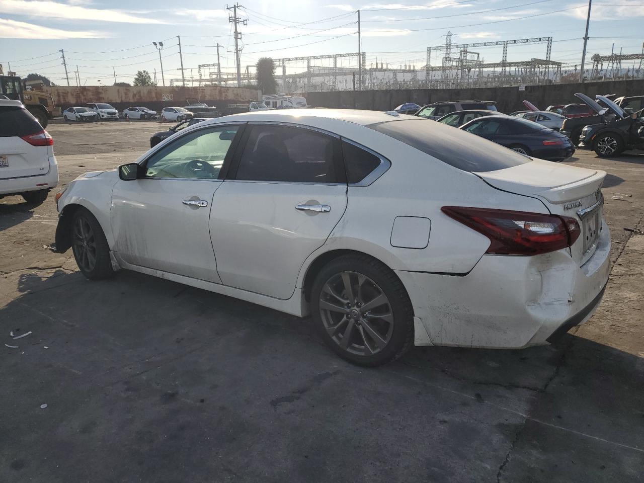 Lot #3050630104 2018 NISSAN ALTIMA 2.5