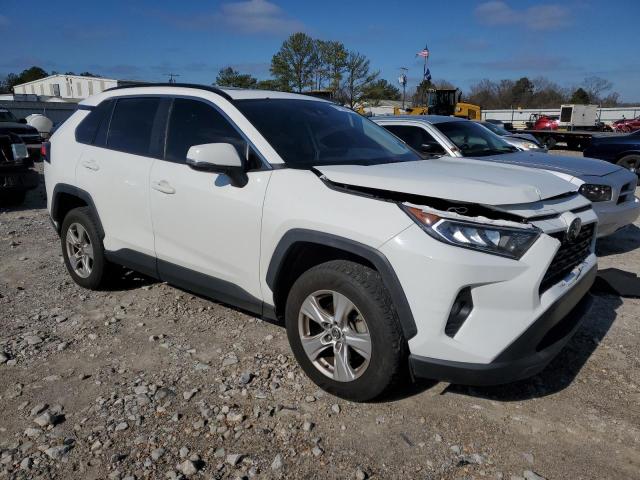 2019 TOYOTA RAV4 XLE - JTMW1RFV4KD002652