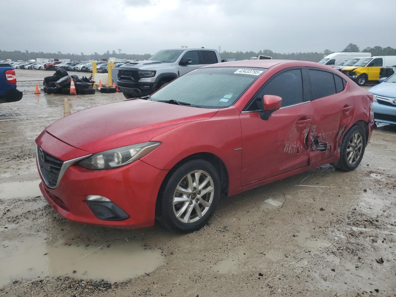  Salvage Mazda 3