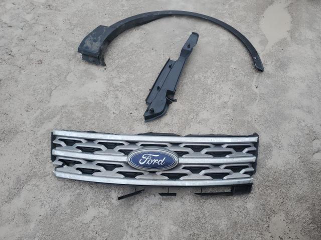 2019 FORD EXPLORER L 1FM5K8F82KGB04135