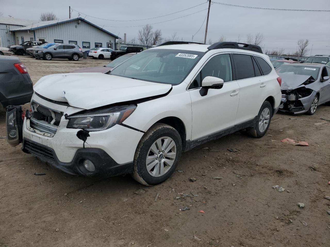  Salvage Subaru Outback