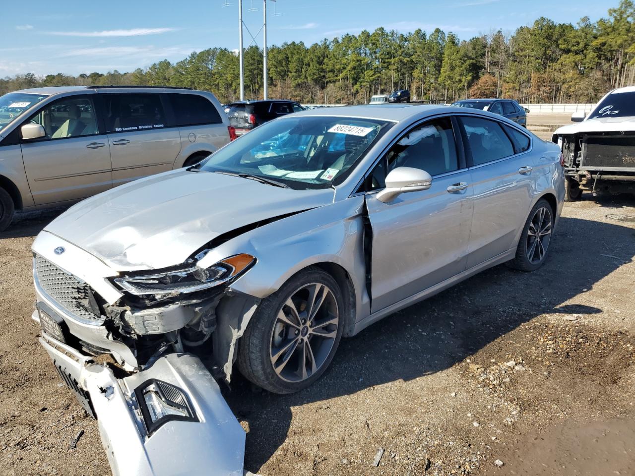  Salvage Ford Fusion